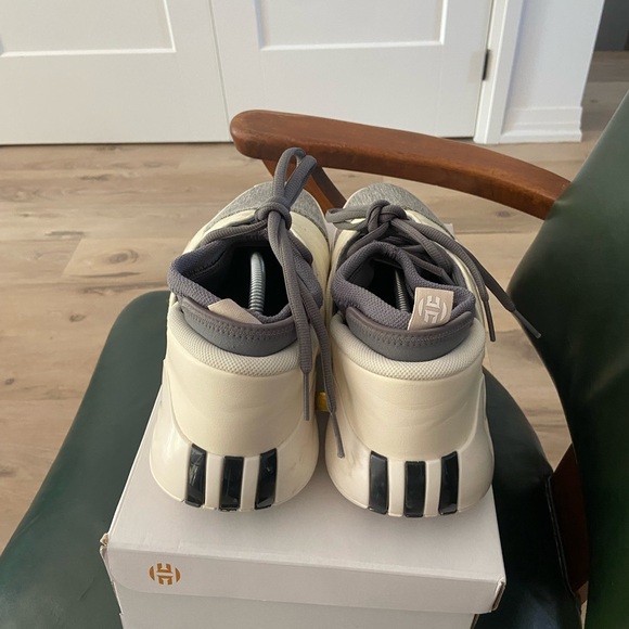 Harden 7 Cream White - Picture 3 of 5